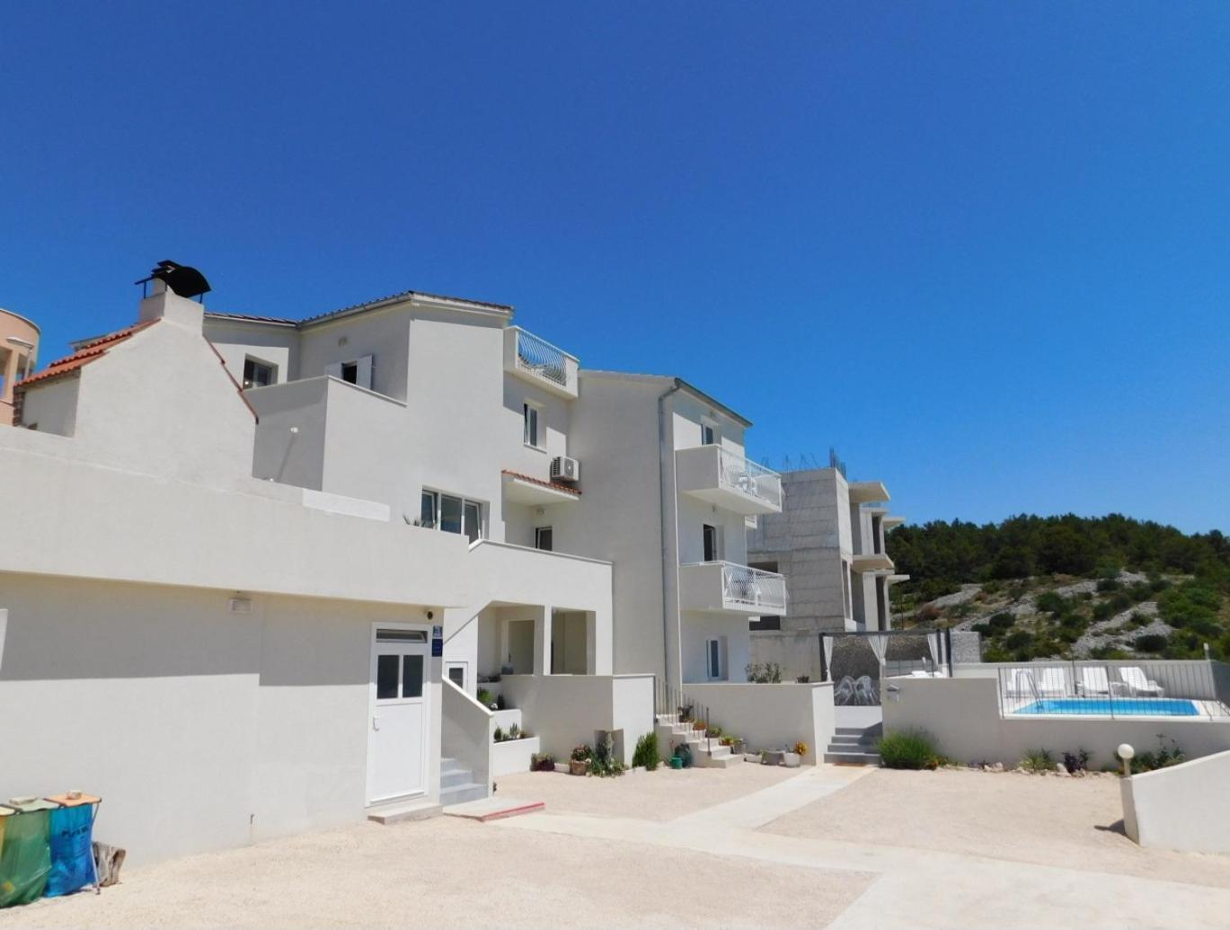 Apartments Huljev Primošten Екстериор снимка