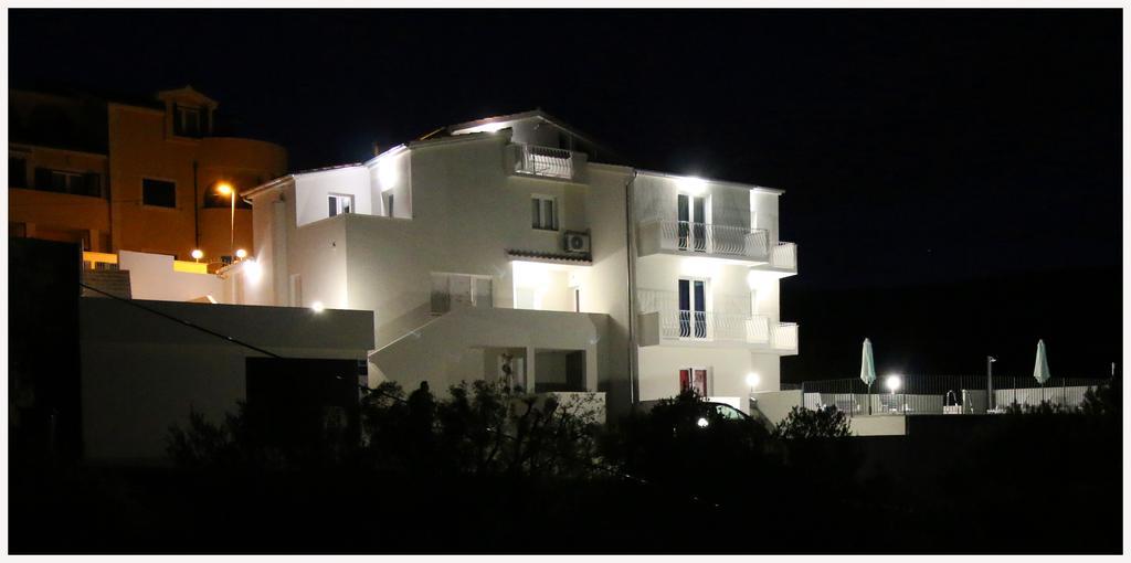 Apartments Huljev Primošten Екстериор снимка