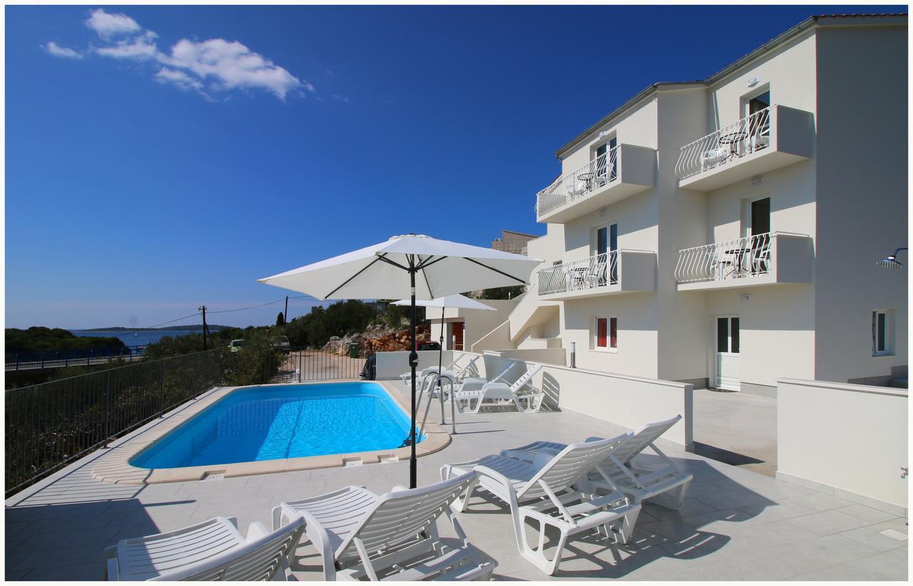 Apartments Huljev Primošten Екстериор снимка